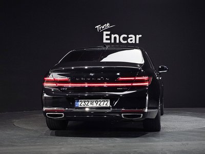 2018 Genesis G90 — фото 3