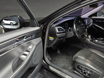 2018 Genesis G90 — миниатюра 11