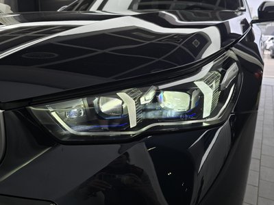 2025 BMW 5 SERIES photo 9