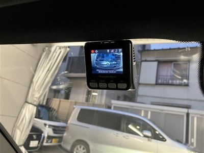 MERCEDES-BENZ GLC - 4