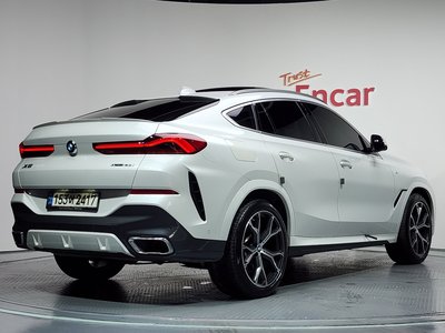2020 BMW X6 photo 4