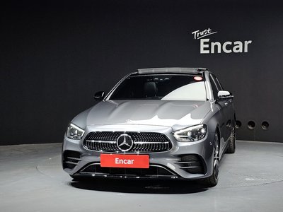MERCEDES-BENZ E-CLASS - 2