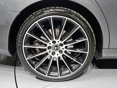 MERCEDES-BENZ E-CLASS - 6