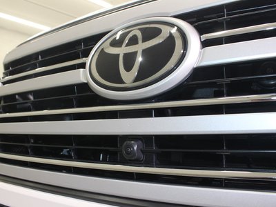 2025 Toyota LAND CRUISER 300 照片 7