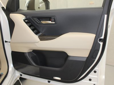 2025 Toyota LAND CRUISER 300 缩略图 47
