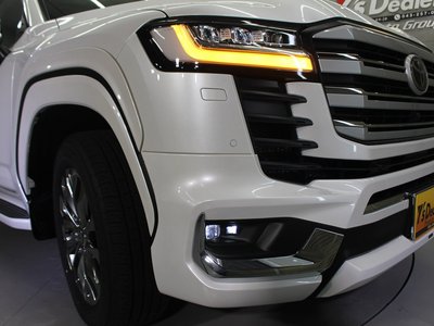 2025 Toyota LAND CRUISER 300 照片 5