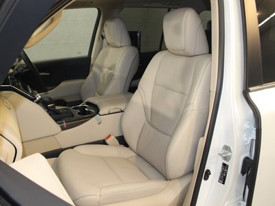 2025 Toyota LAND CRUISER 300 缩略图 50