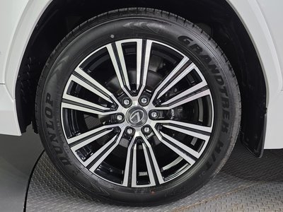 صورة 6 لـ 2025 Lexus LX