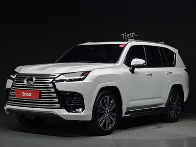 صورة 1 لـ 2025 Lexus LX