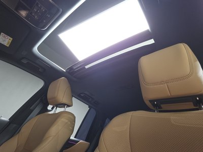 2025 Lexus LX — миниатюра 13