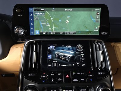 2025 Lexus LX — миниатюра 22