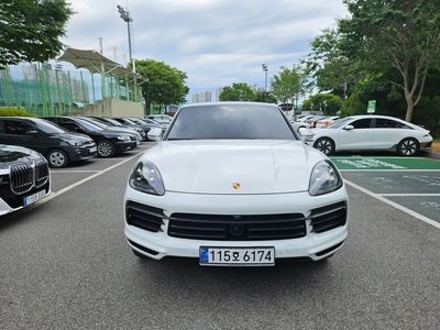 PORSCHE CAYENNE - 4