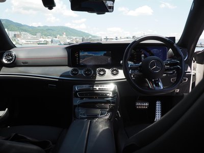 MERCEDES-BENZ E-CLASS COUPE AMG - 8