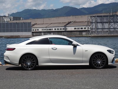 MERCEDES-BENZ E-CLASS COUPE AMG - 4