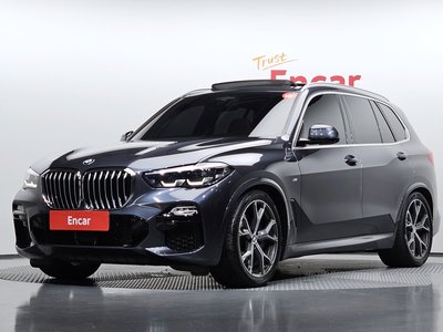 صورة 1 لـ 2021 BMW X5