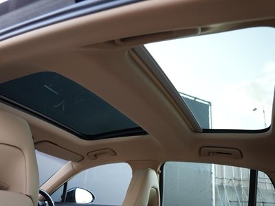 PORSCHE PANAMERA - 6