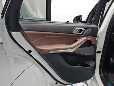 2024 BMW X5 缩略图 16