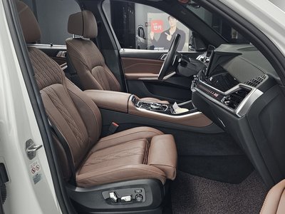 2024 BMW X5 缩略图 17