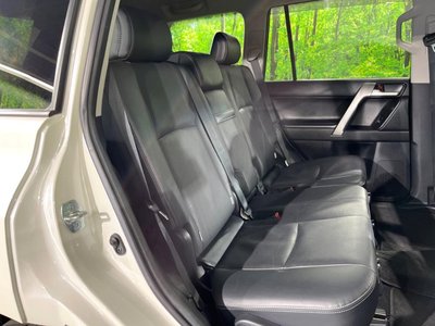 TOYOTA LAND CRUISER PRADO - 9