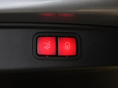 صورة مصغرة 25 لـ 2025 Mercedes-BENZ GT AMG