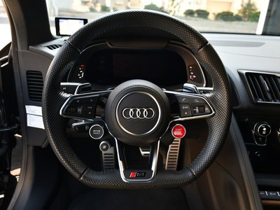 AUDI R8 - 4