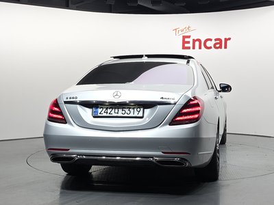 2020 Mercedes-BENZ S-CLASS 照片 3