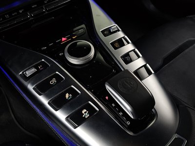 MERCEDES-BENZ GT AMG - 9