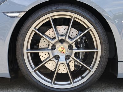 صورة مصغرة 21 لـ 2025 Porsche 718