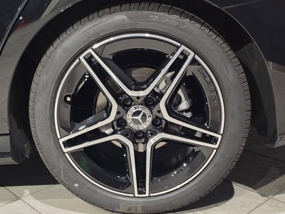 MERCEDES-BENZ A-CLASS SEDAN - 5