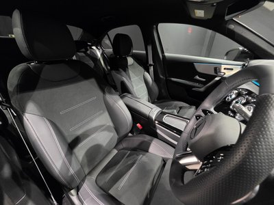 MERCEDES-BENZ A-CLASS SEDAN - 10