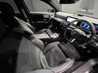 MERCEDES-BENZ A-CLASS SEDAN - 8