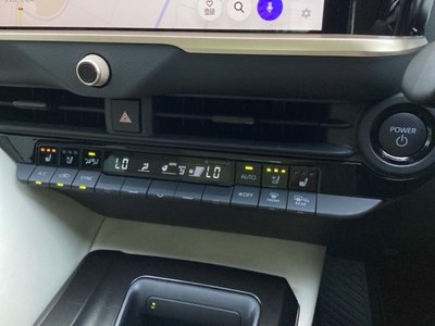 2025 Toyota CROWN CROSSOVER 缩略图 12