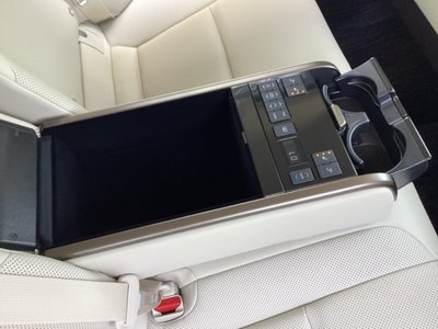 2025 Toyota CROWN CROSSOVER 缩略图 22