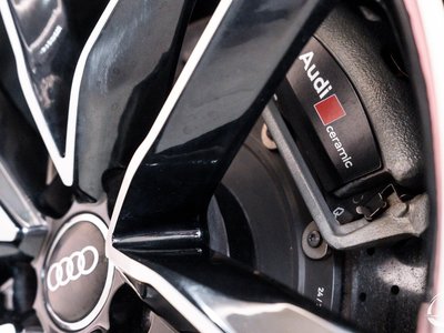صورة مصغرة 12 لـ 2015 AUDI RS6 AVANT