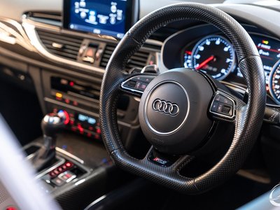 صورة مصغرة 42 لـ 2015 AUDI RS6 AVANT