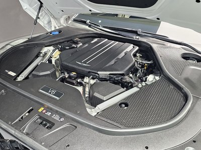 صورة 7 لـ 2022 Genesis G90 (RS4)