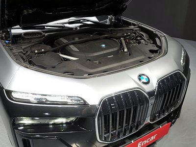 BMW 7 SERIES - 7