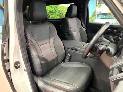TOYOTA ALPHARD - 10
