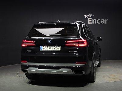 صورة 4 لـ 2021 BMW X5