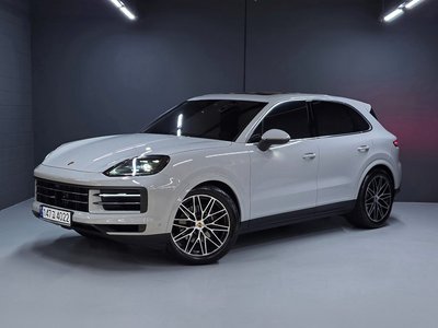 PORSCHE CAYENNE - 1
