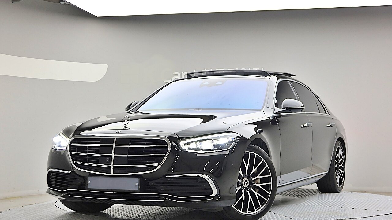 MERCEDES-BENZ S-CLASS - View 1