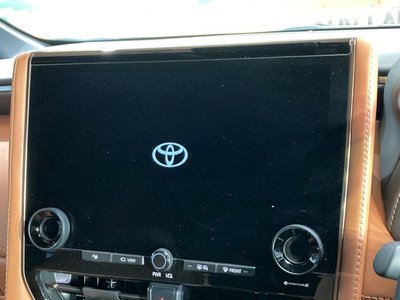 TOYOTA VELLFIRE - 4