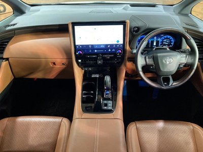TOYOTA VELLFIRE - 2