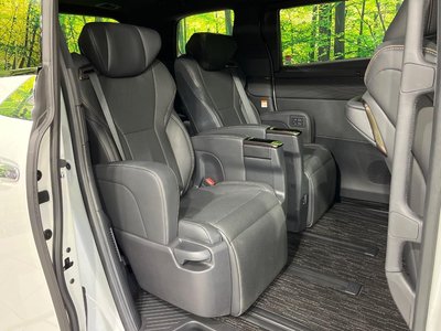 TOYOTA ALPHARD - 10