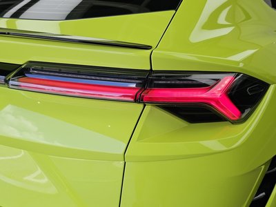 2024 Lamborghini URUS — фото 10