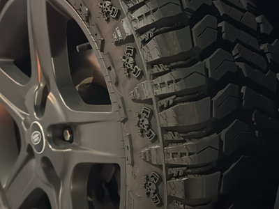 LAND ROVER DEFENDER - 6