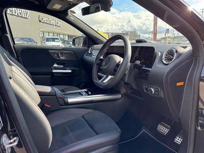 MERCEDES-BENZ GLA - 7