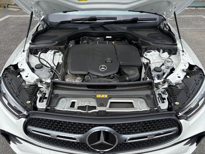 صورة 8 لـ 2025 Mercedes-BENZ GLC