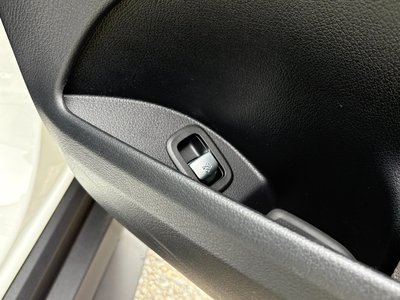 صورة مصغرة 36 لـ 2025 Mercedes-BENZ GLC