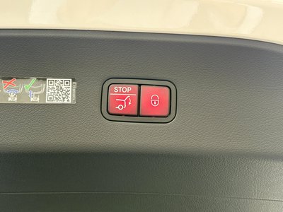 صورة مصغرة 15 لـ 2025 Mercedes-BENZ GLC